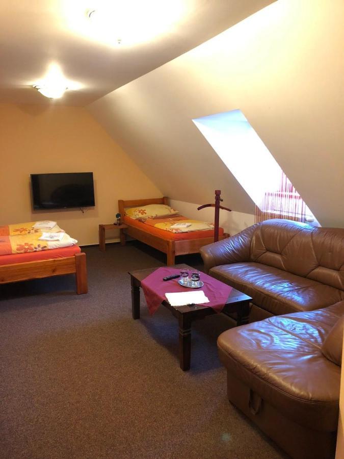 Hotel Penzion Kelt Zátor Esterno foto